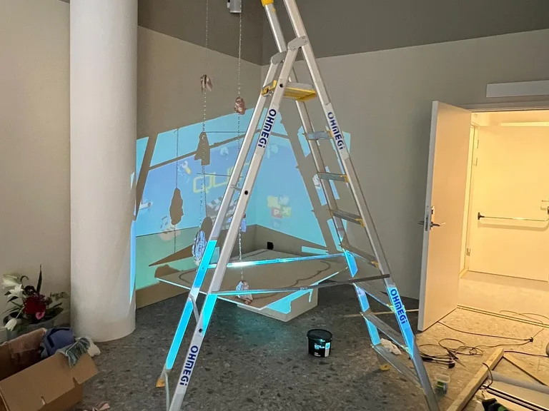 Behind the scenes installing Crashtoon Network