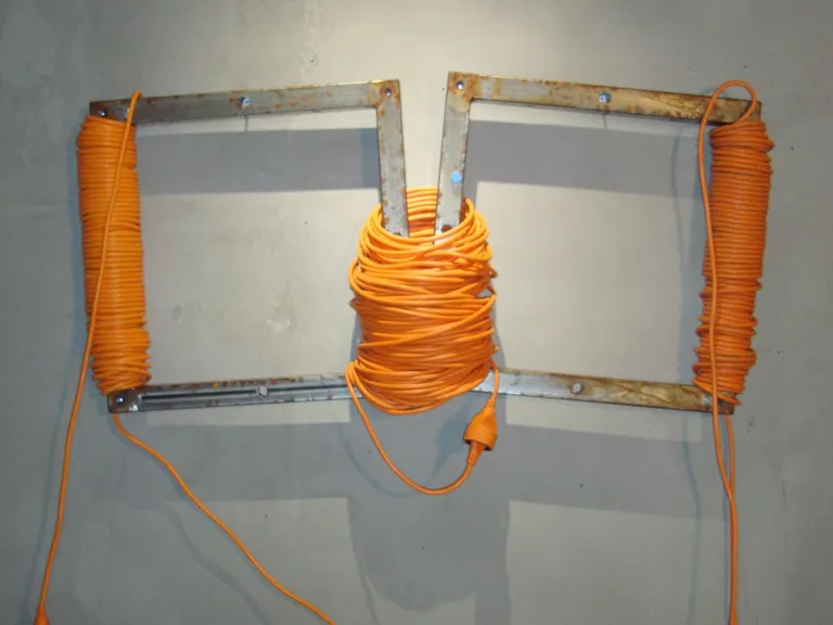 Vernissage of Electrostatus